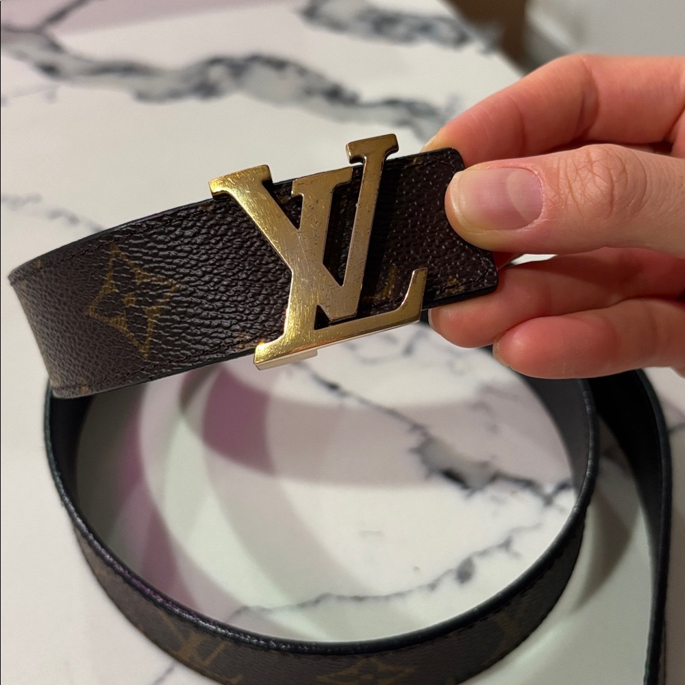 Louis Vuitton reversible belt LV Iconic 20mm Reversible Belt size 80 - Picture 6 of 10
